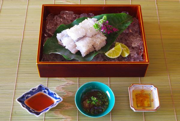 鱧料理(焼き霜)1.jpg